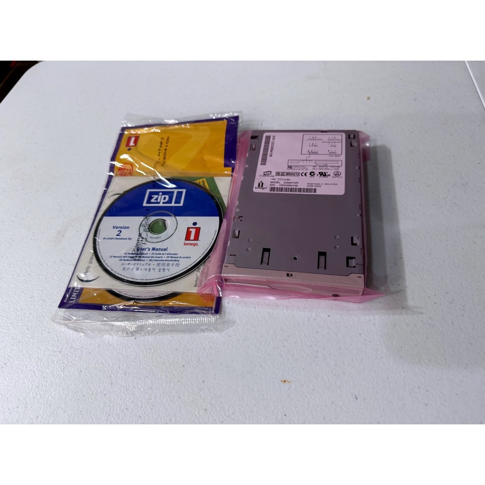 Iomega Zip 250 Internal ATAPI IDE Drive Z250ATAPI Beige Vintage PC New Sealed CD